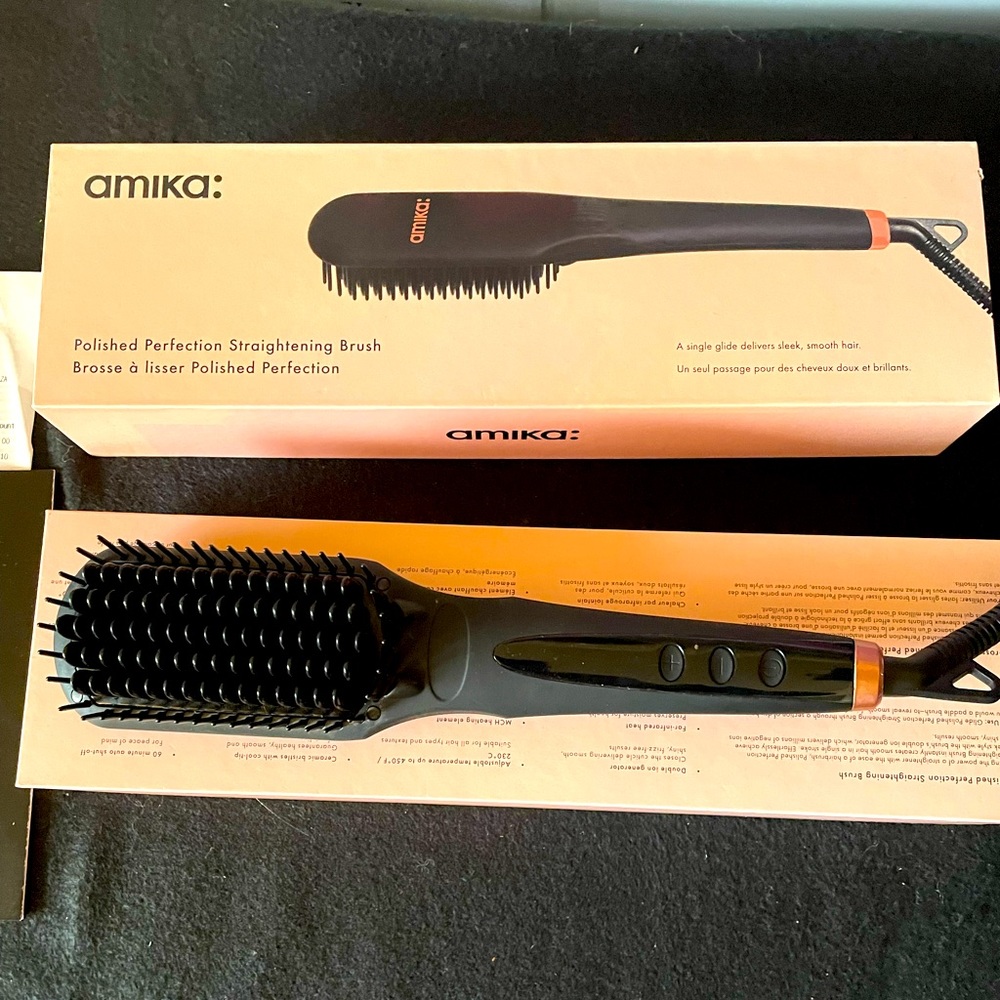 Amika Polished Perfection Straightening Brush